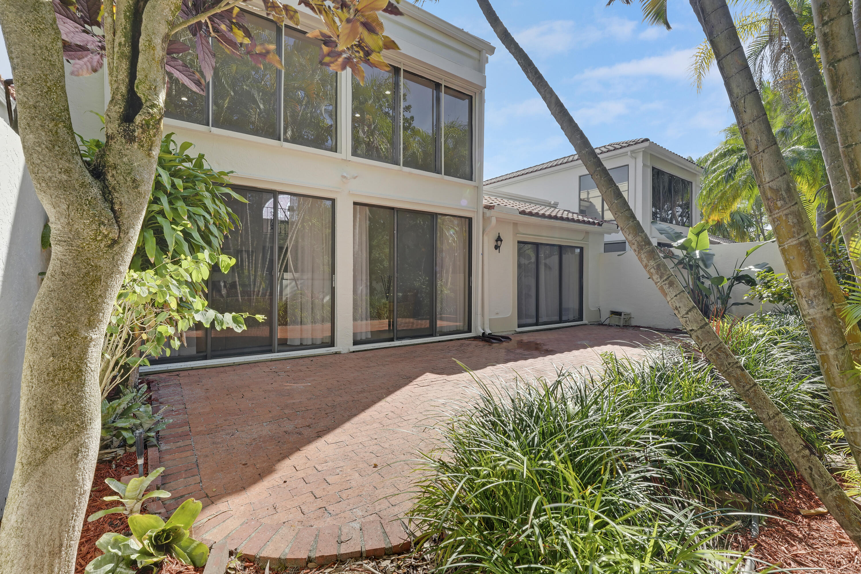 22508 Caravelle Circle, Unit 22508 Boca Raton, FL 33433 - Photo 35 of 46 Patio