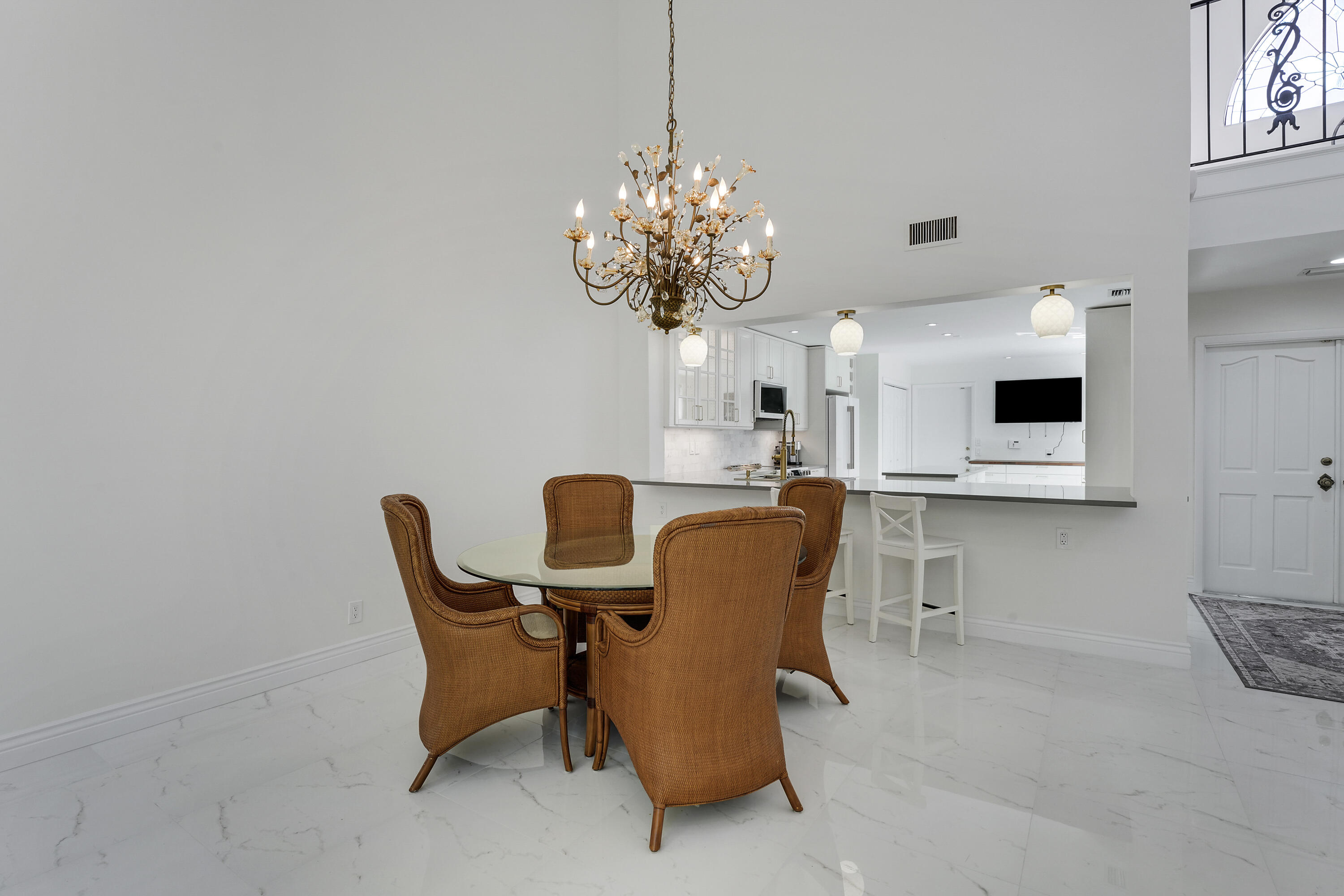 22508 Caravelle Circle, Unit 22508 Boca Raton, FL 33433 - Photo 8 of 46 Dining Rm
