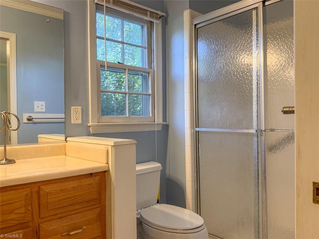 1303 Briarcliff Road Burlington, NC 27215 - Photo 28 of 31