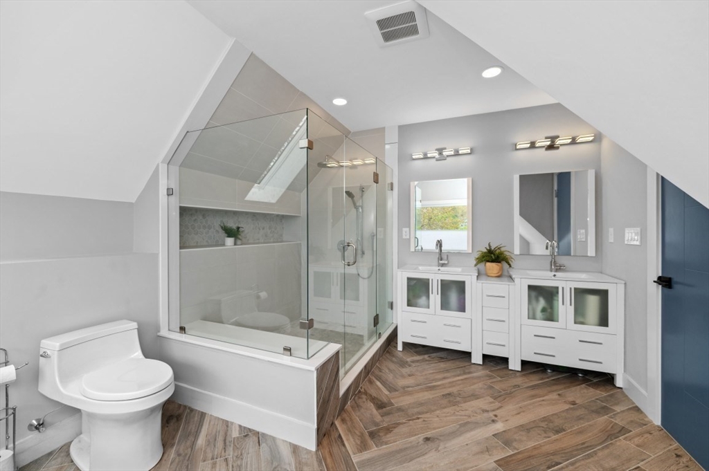 61 Paul Revere Road, Unit 2 Arlington, MA 02476 - Photo 25 of 33 Gallery Image 25