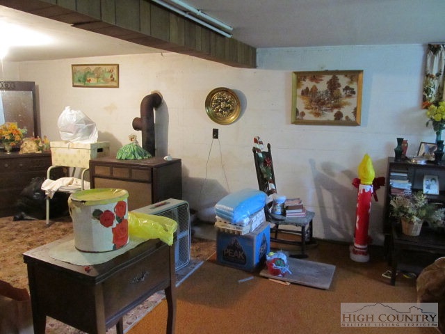 218 Roundabout Road Creston, NC 28615 - Photo 11 of 33 Gallery Image 11