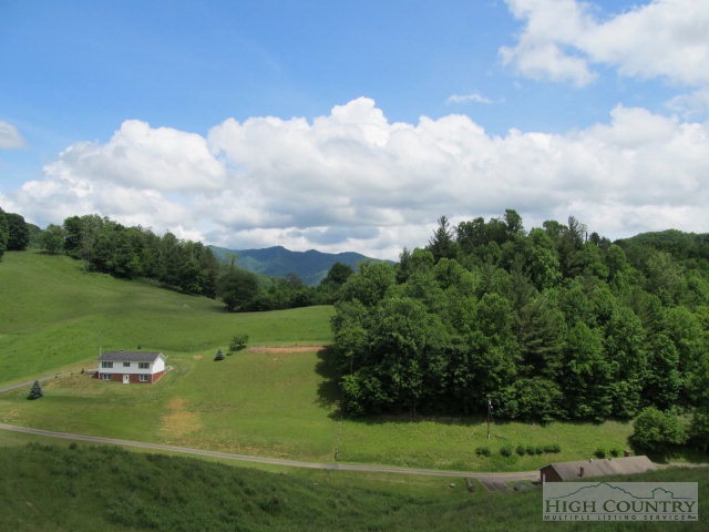 218 Roundabout Road Creston, NC 28615 - Photo 25 of 33 Gallery Image 25