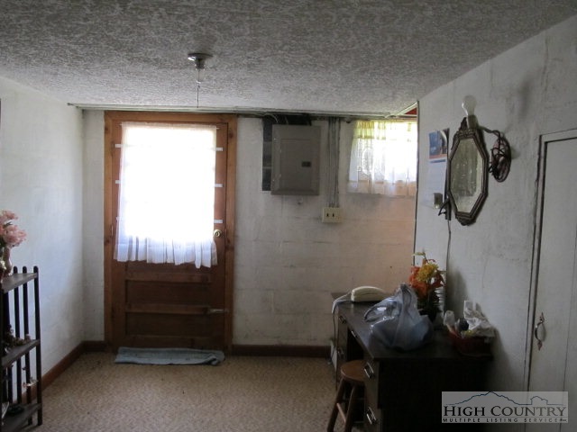 218 Roundabout Road Creston, NC 28615 - Photo 10 of 33 Gallery Image 10