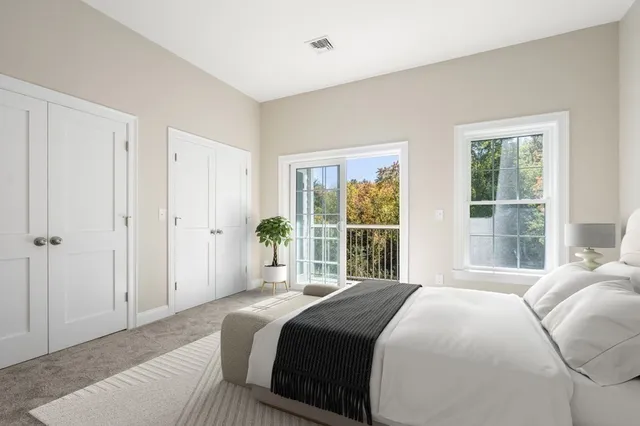 $2,975 | 240 Main Street, Unit 303, Millis, MA 02054