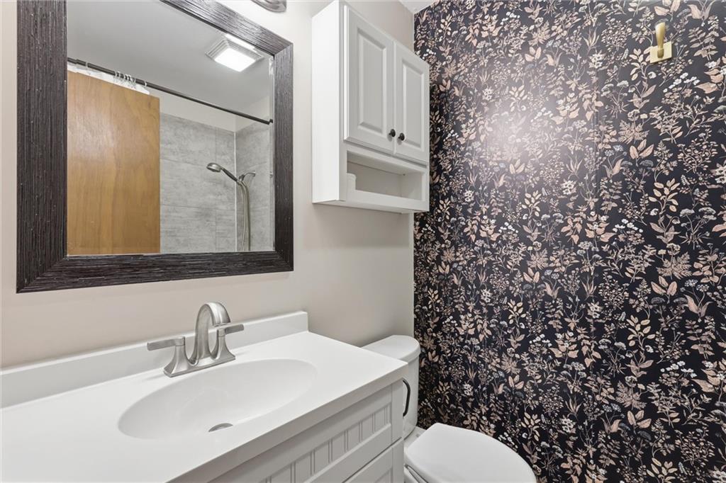 605 Northwest Gibson Road Lee's Summit, MO 64063 - Photo 19 of 26