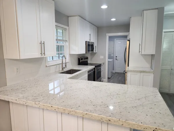 $3,500 | 12745 165th Road North, Jupiter, FL 33478