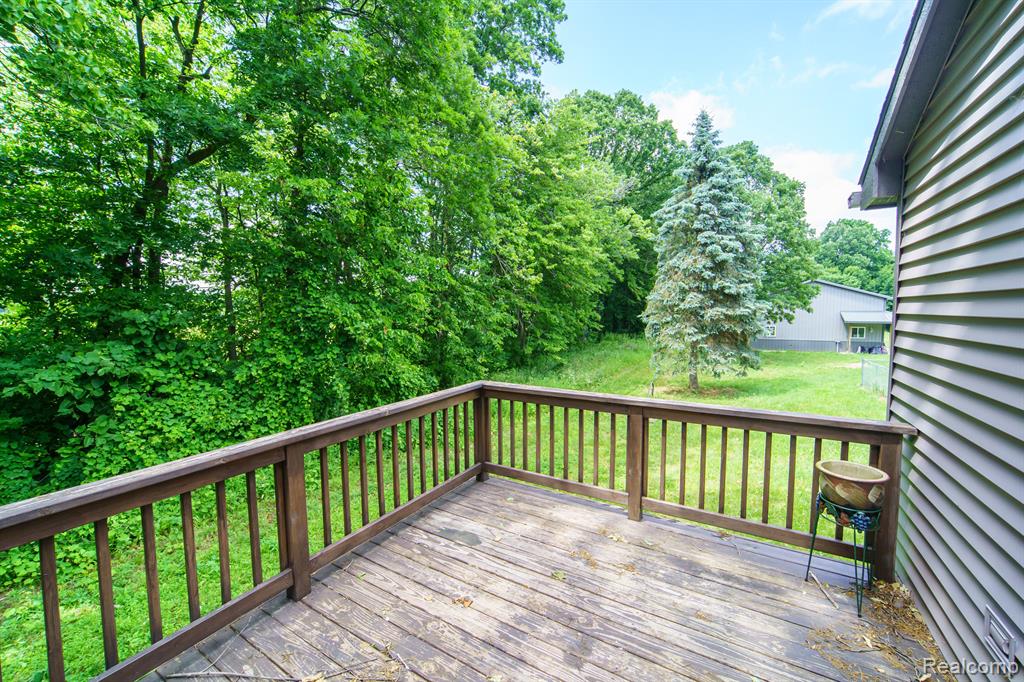 5665 Sutton Road Imlay City, MI 48444 - Photo 3 of 15