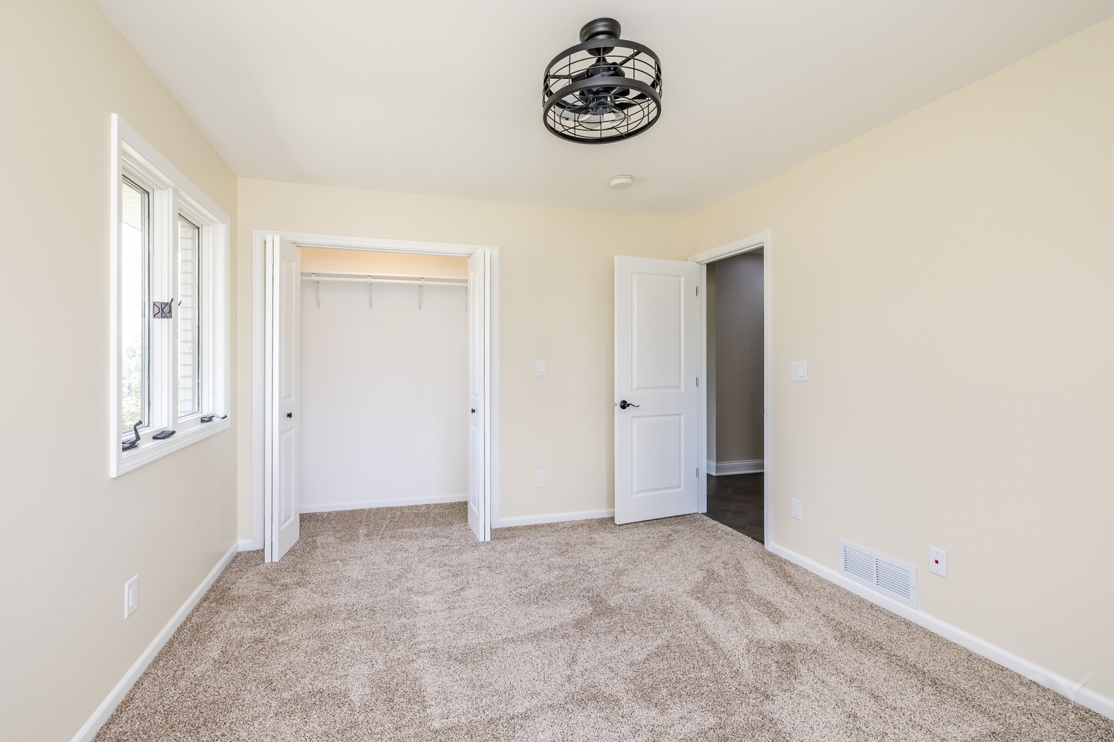 704 North Rose Farm Road Woodstock, IL 60098 - Photo 21 of 64