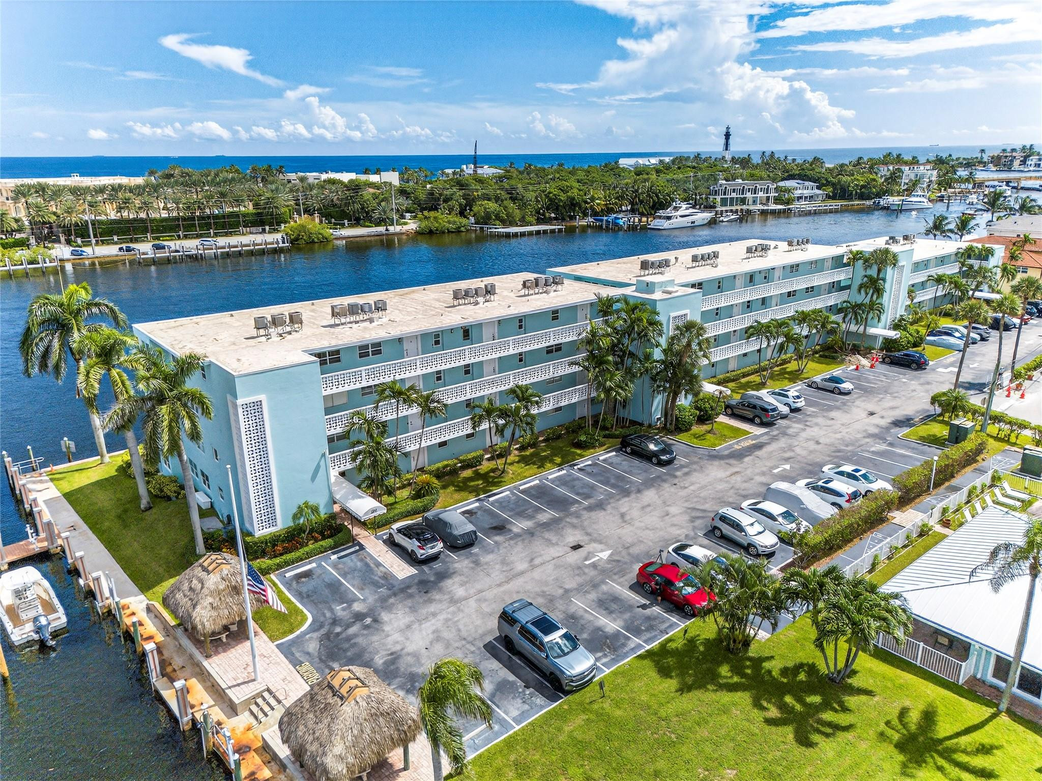 2772 Northeast 30th Avenue, Unit 8D Lighthouse Point, FL 33064 - Photo 15 of 80 Photo 15