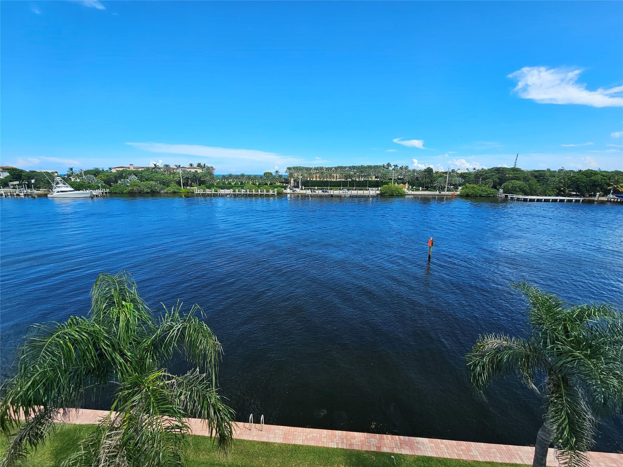2772 Northeast 30th Avenue, Unit 8D Lighthouse Point, FL 33064 - Photo 19 of 80 Photo 19