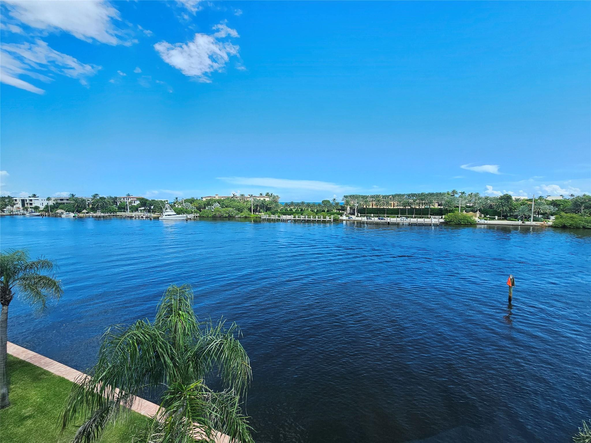2772 Northeast 30th Avenue, Unit 8D Lighthouse Point, FL 33064 - Photo 2 of 80 Photo 2