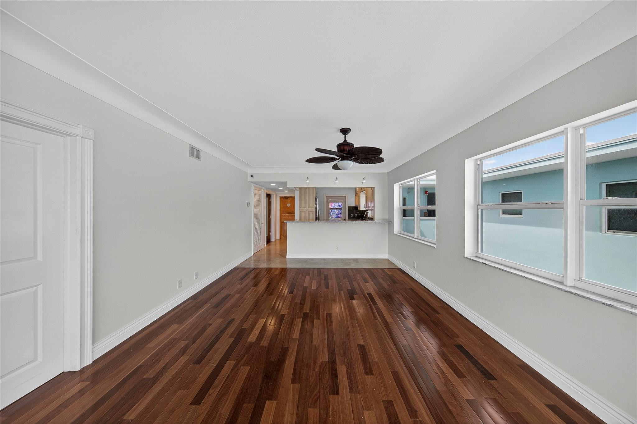 2772 Northeast 30th Avenue, Unit 8D Lighthouse Point, FL 33064 - Photo 21 of 80 Photo 21