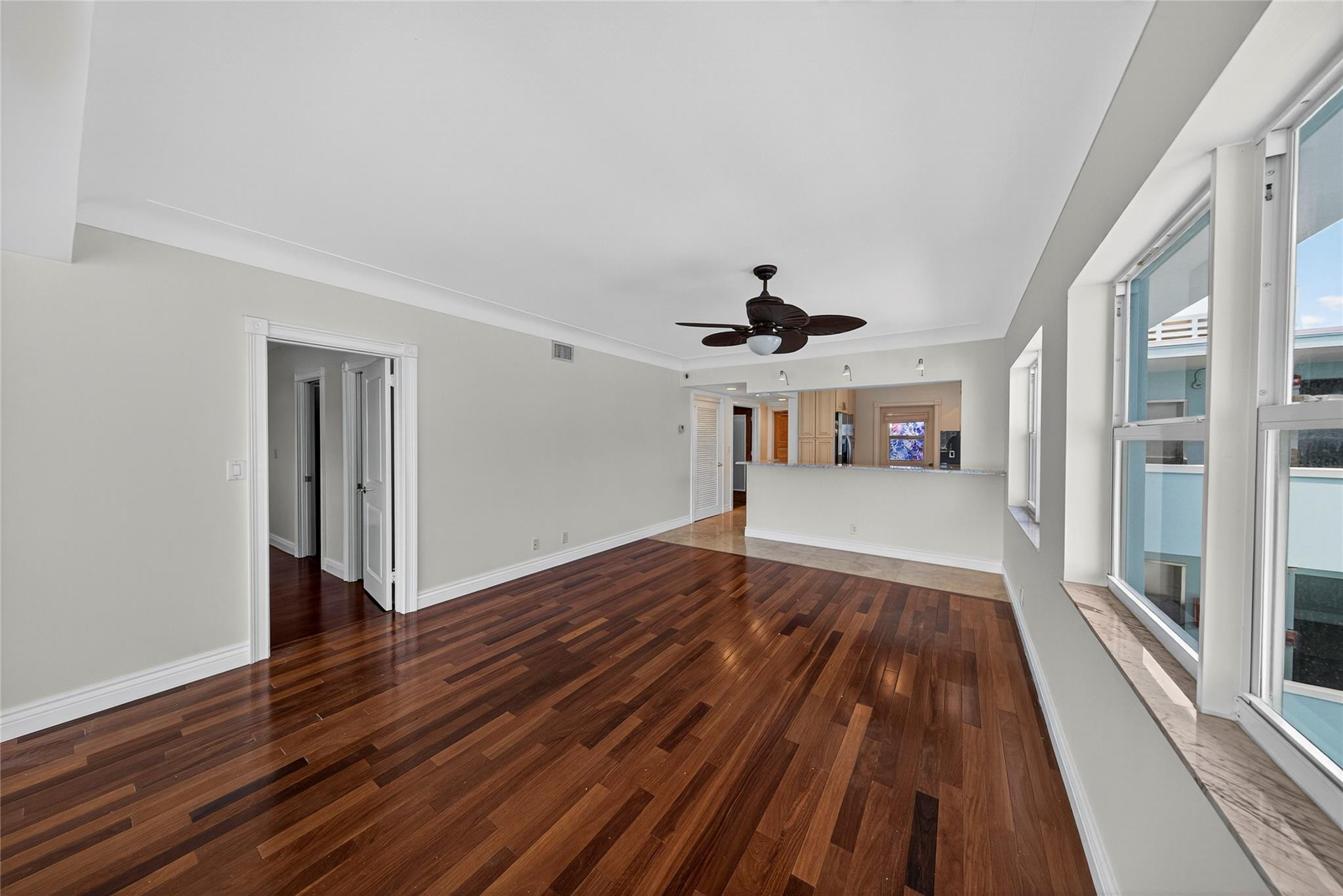 2772 Northeast 30th Avenue, Unit 8D Lighthouse Point, FL 33064 - Photo 23 of 80 Photo 23