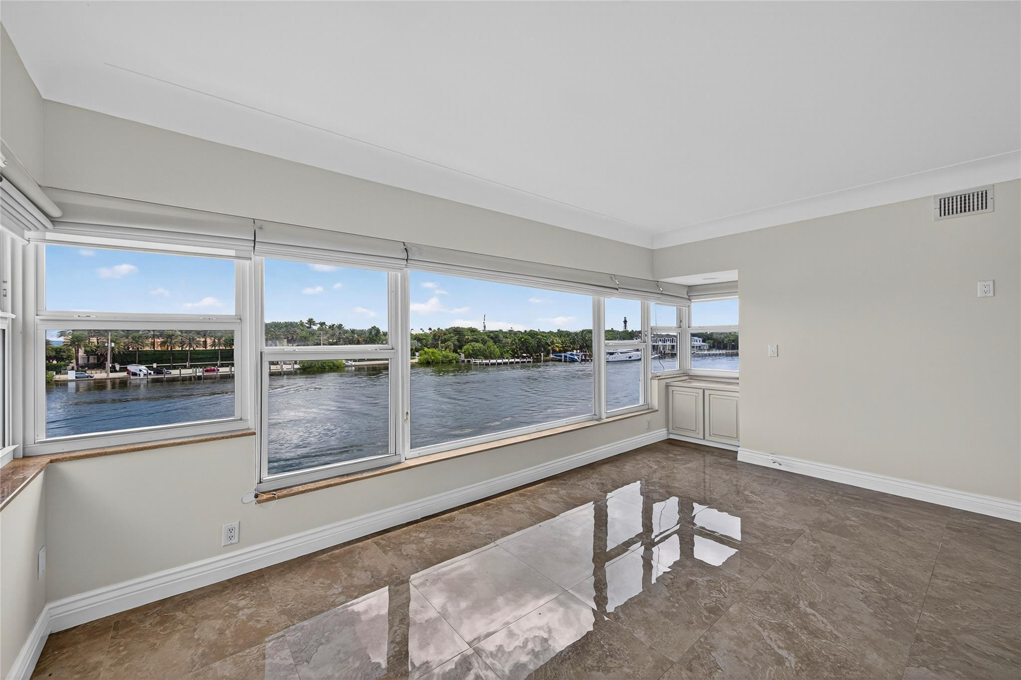 2772 Northeast 30th Avenue, Unit 8D Lighthouse Point, FL 33064 - Photo 41 of 80 Photo 41