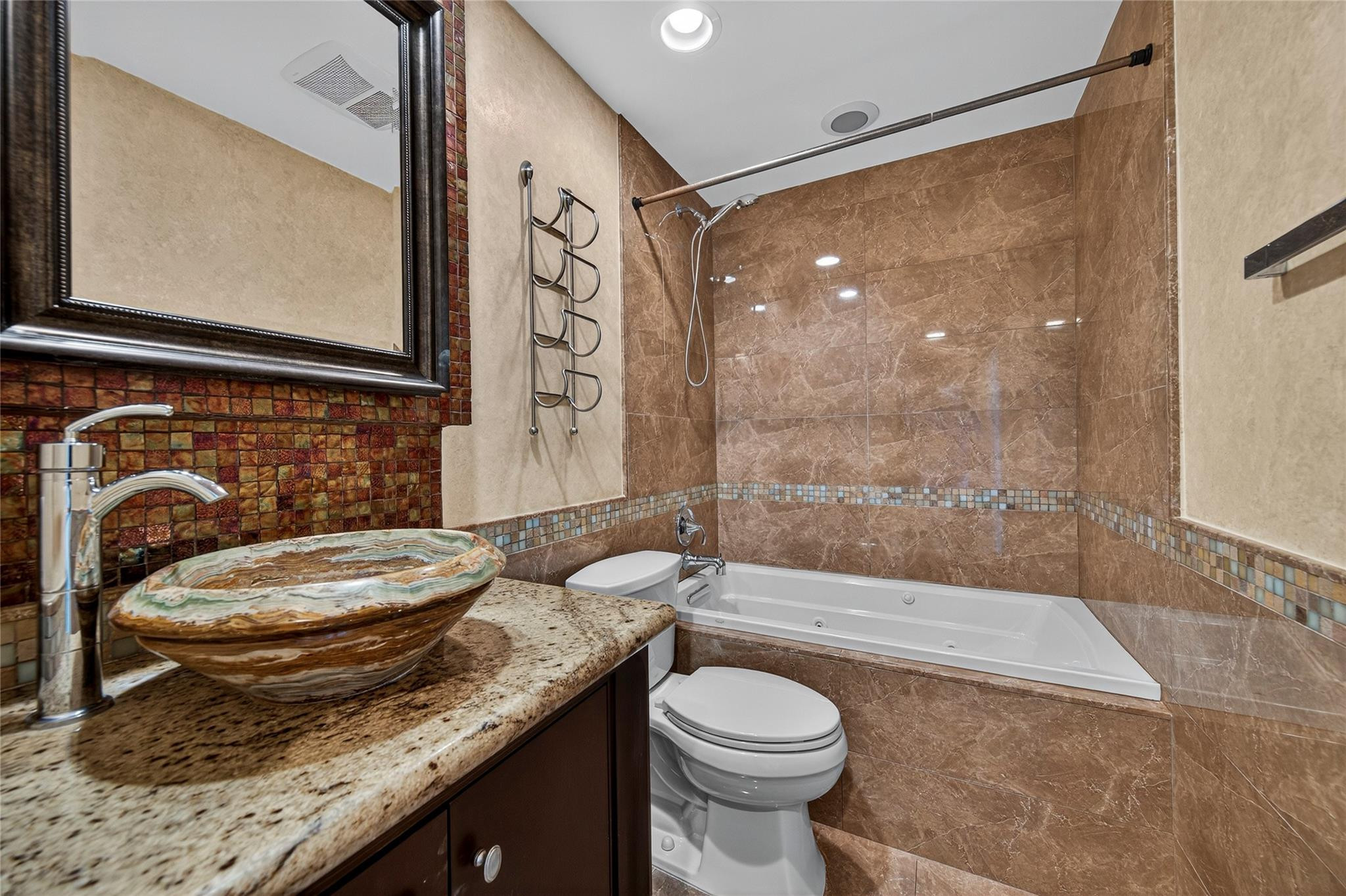 2772 Northeast 30th Avenue, Unit 8D Lighthouse Point, FL 33064 - Photo 63 of 80 Photo 63