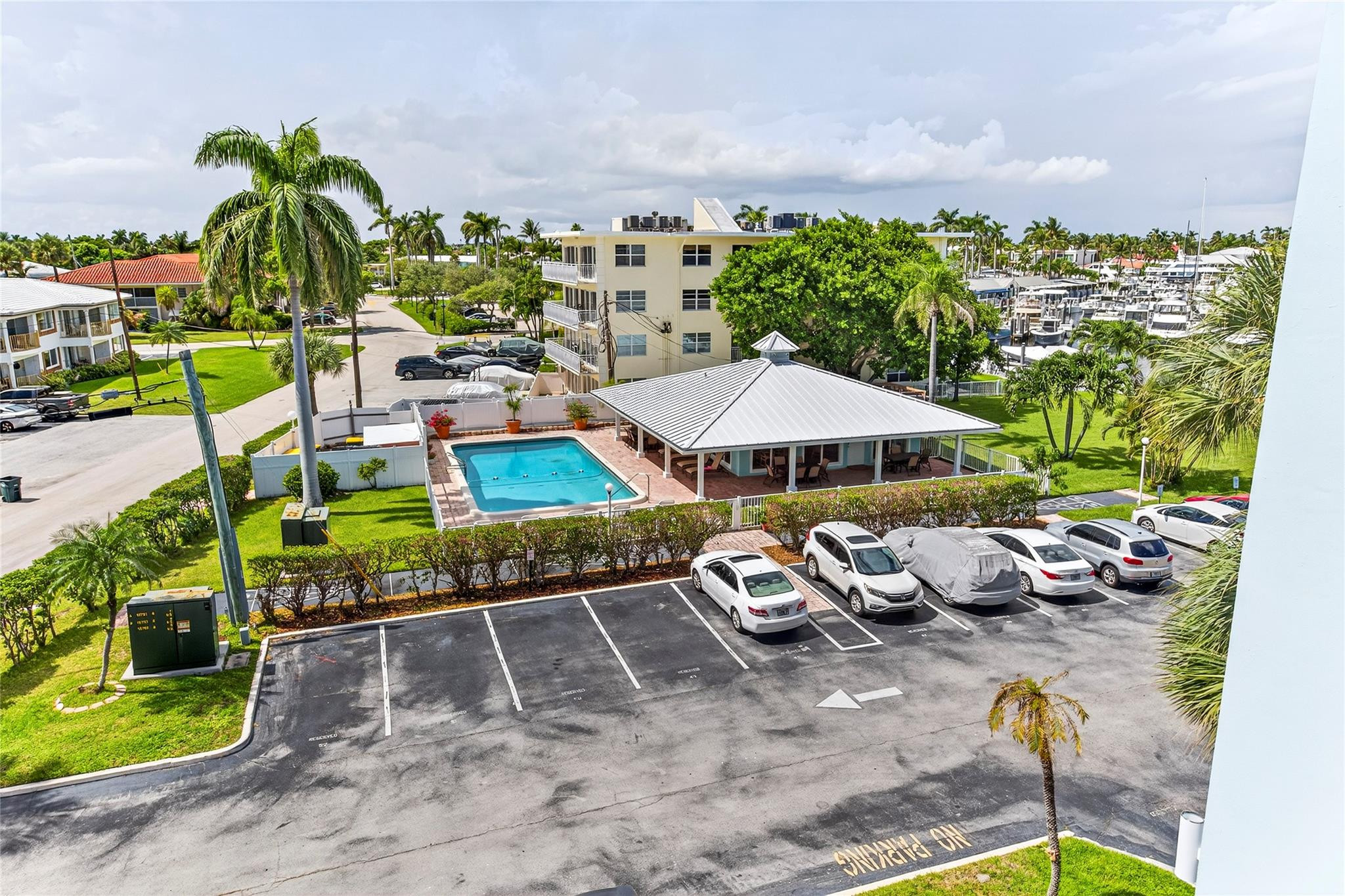 2772 Northeast 30th Avenue, Unit 8D Lighthouse Point, FL 33064 - Photo 68 of 80 Photo 68