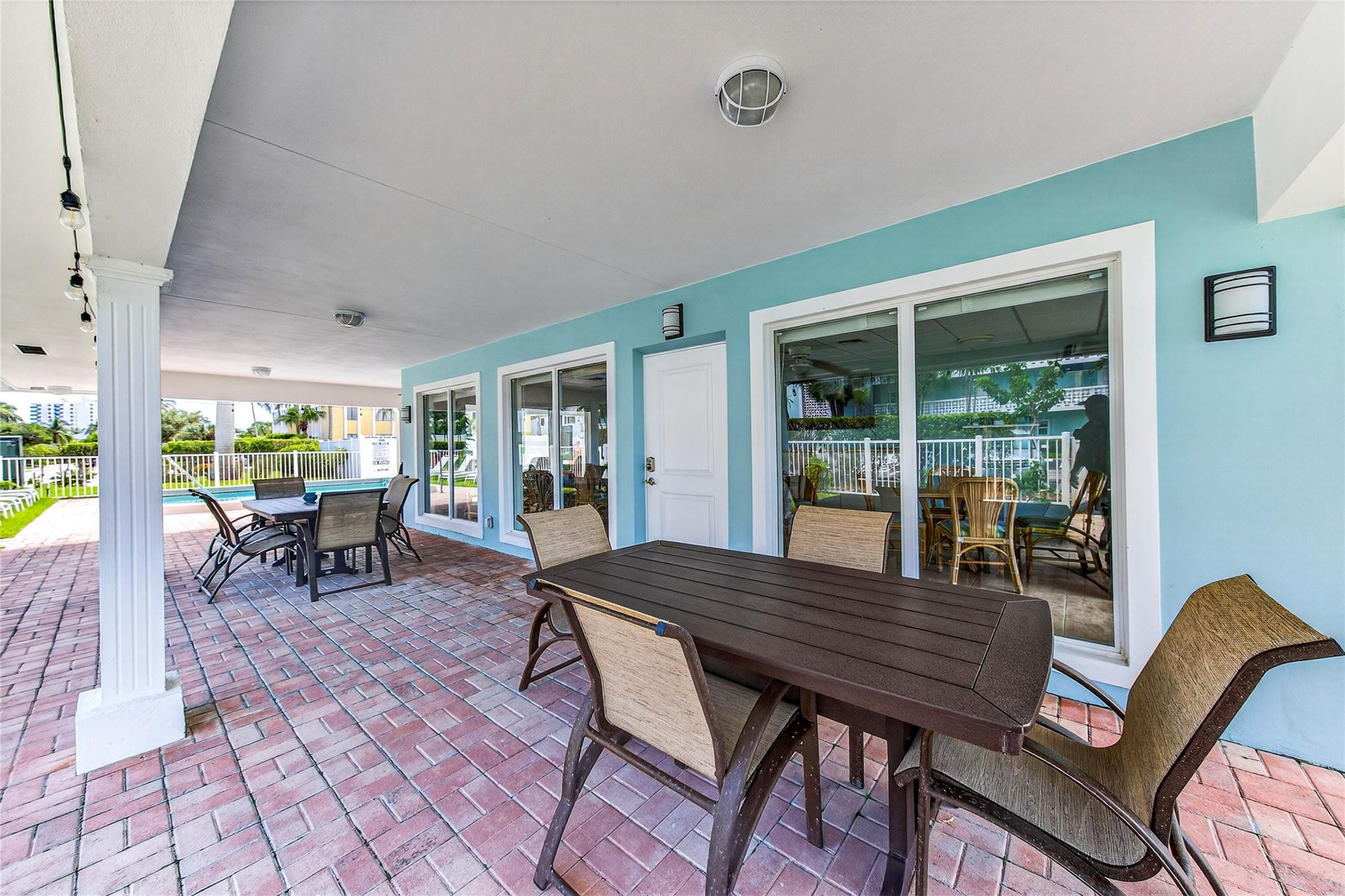 2772 Northeast 30th Avenue, Unit 8D Lighthouse Point, FL 33064 - Photo 76 of 80 Photo 76