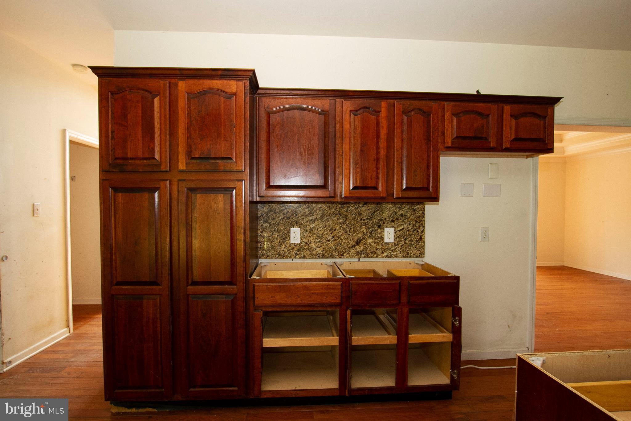 6964 Ridge Road Hanover, MD 21076 - Photo 21 of 44 Interior