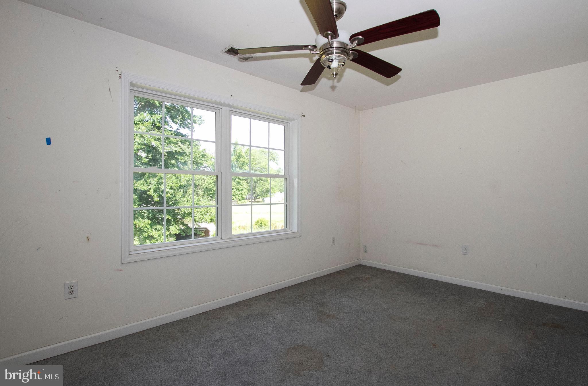 6964 Ridge Road Hanover, MD 21076 - Photo 28 of 44 Interior