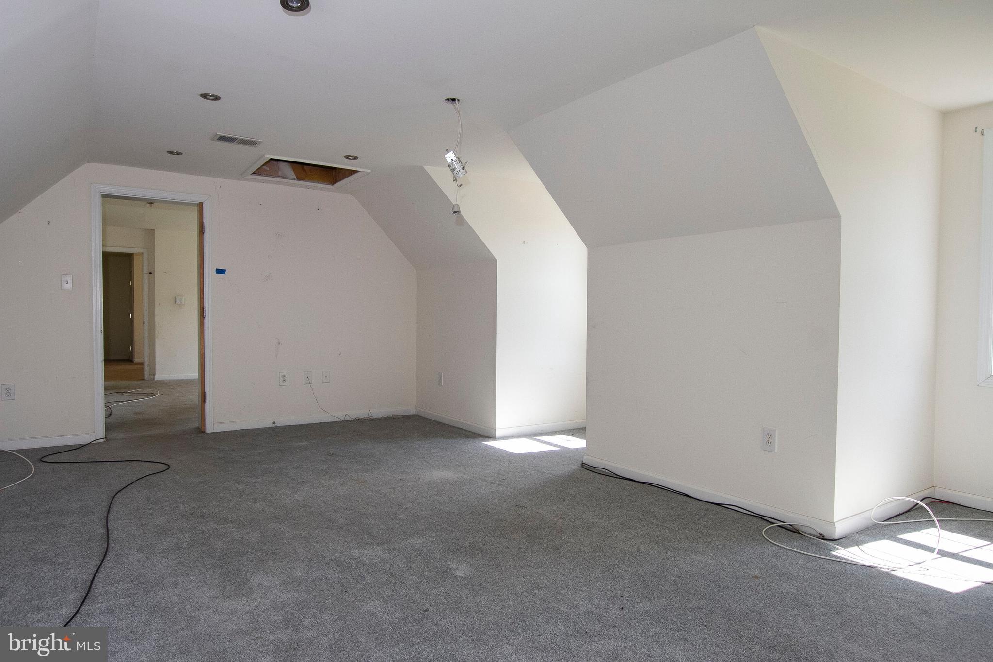 6964 Ridge Road Hanover, MD 21076 - Photo 37 of 44 Interior