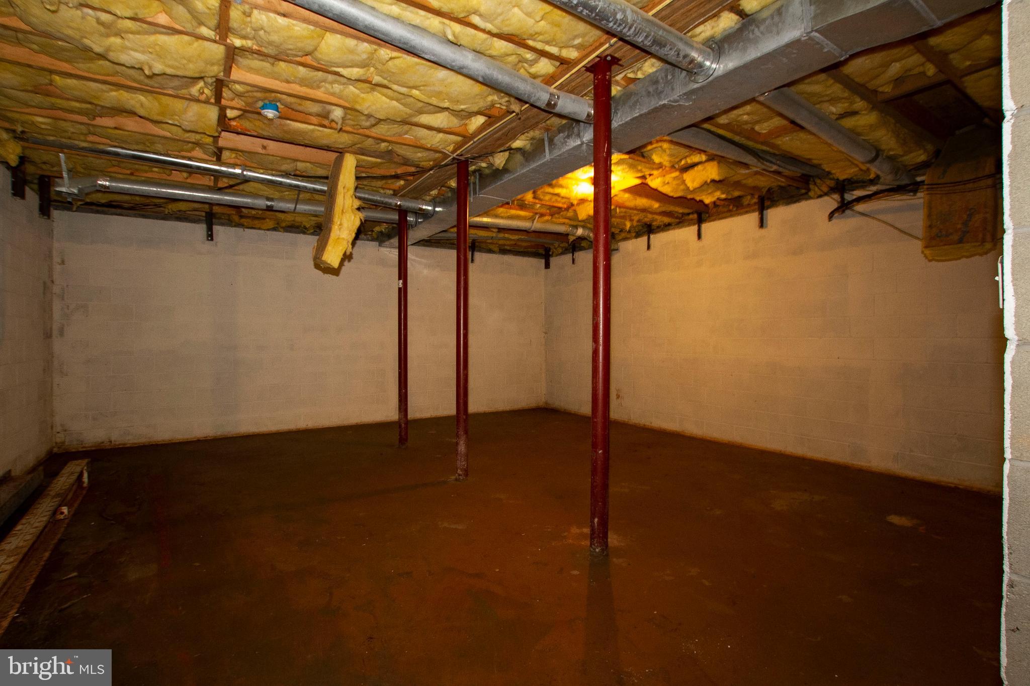 6964 Ridge Road Hanover, MD 21076 - Photo 43 of 44 Interior