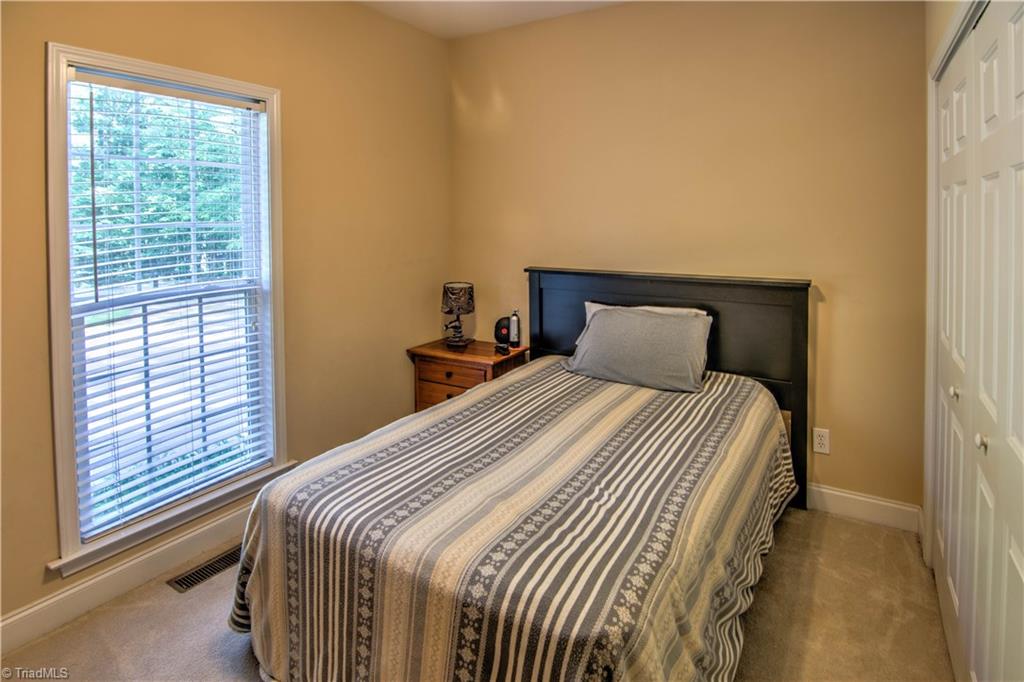 2494 Riverside Drive Lexington, NC 27292 - Photo 15 of 19 Bedroom 3