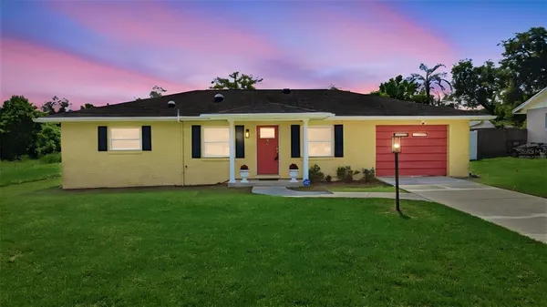 $259,900 | 411 South Brooks Avenue, DeLand, FL 32720