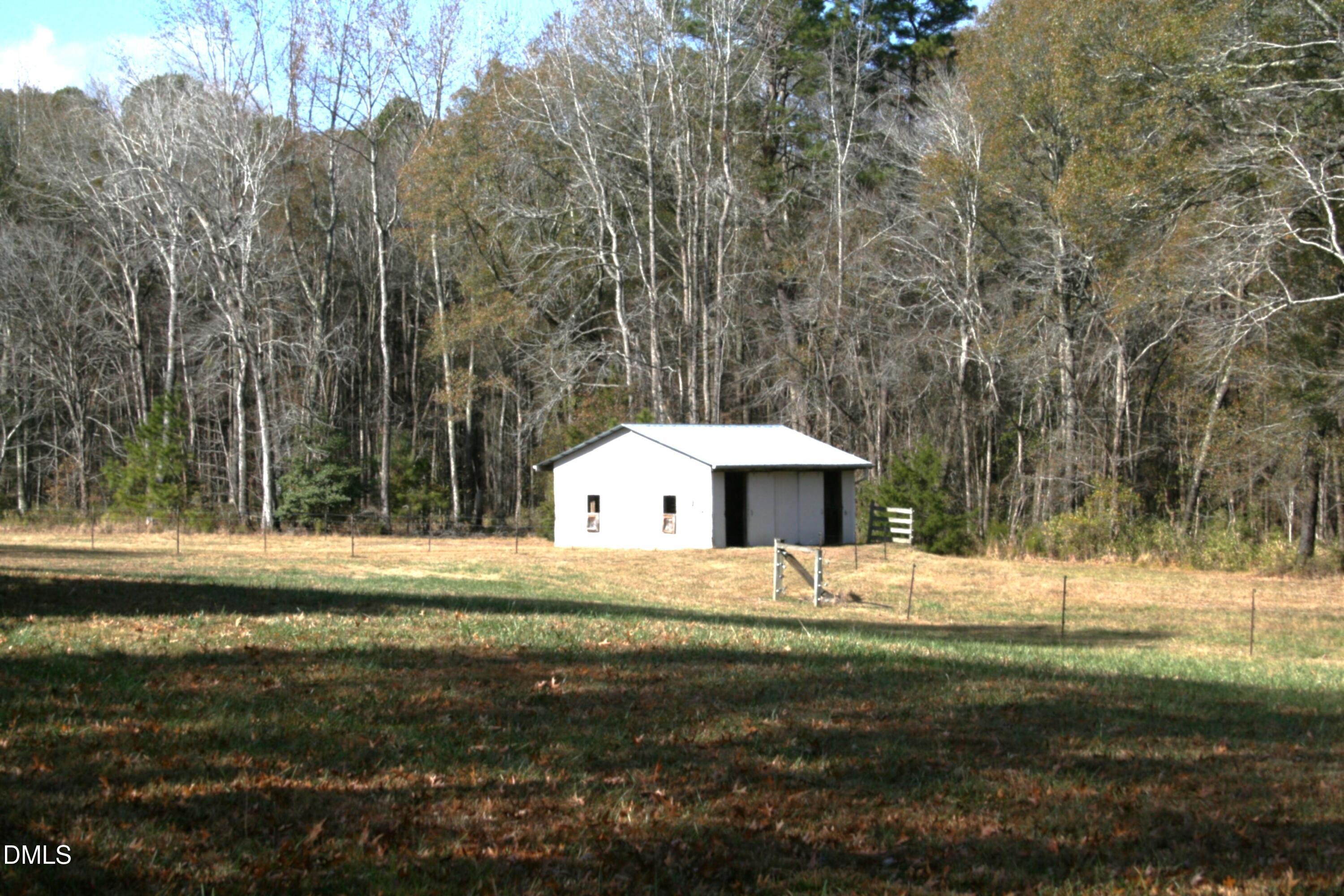 220 Jordan Narron Road Selma, NC 27576 - Photo 81 of 87 Loafing Shed