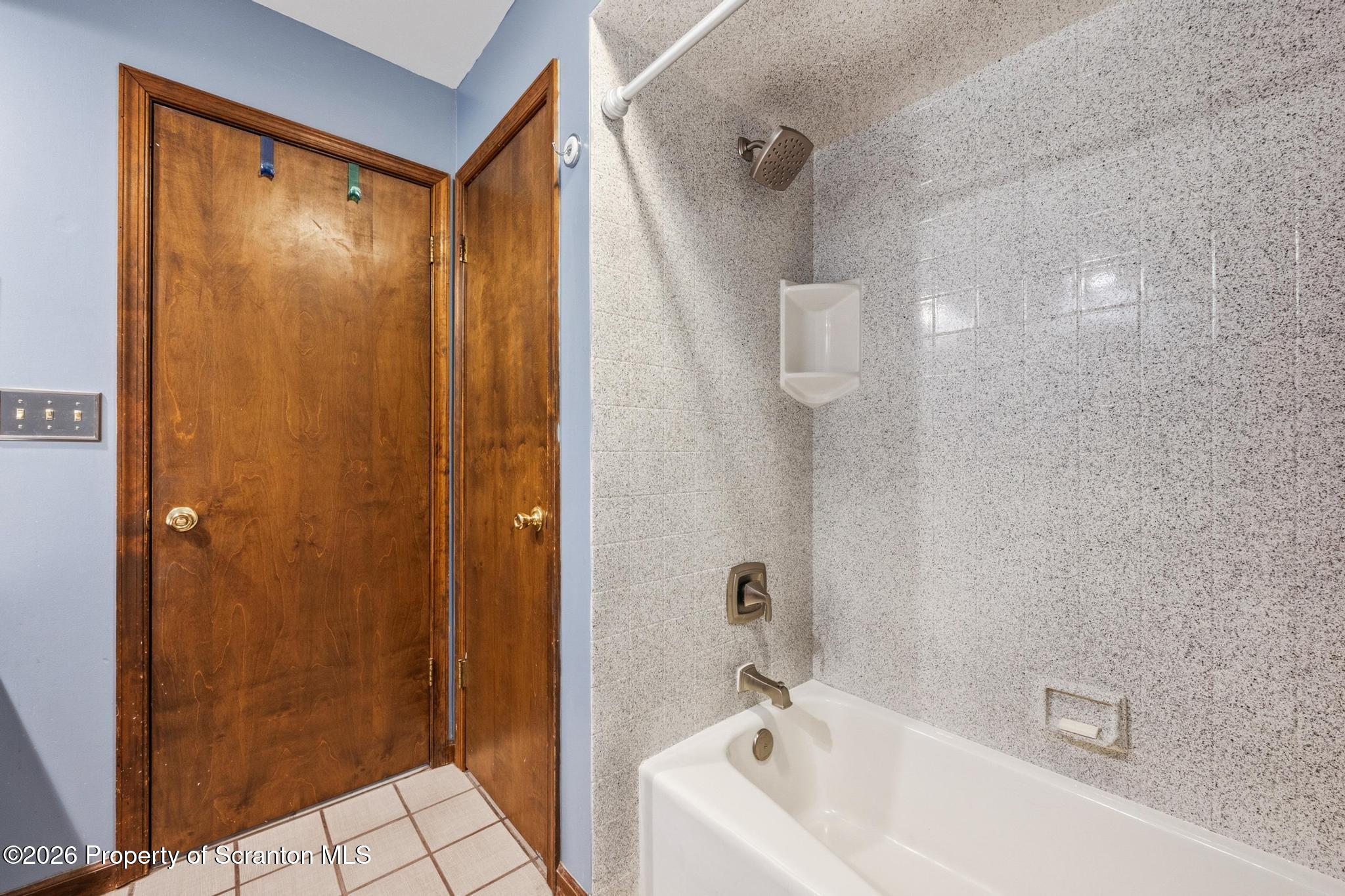 1307 Oakmont Road Clarks Summit, PA 18411 - Photo 28 of 53 DSC_2707-2