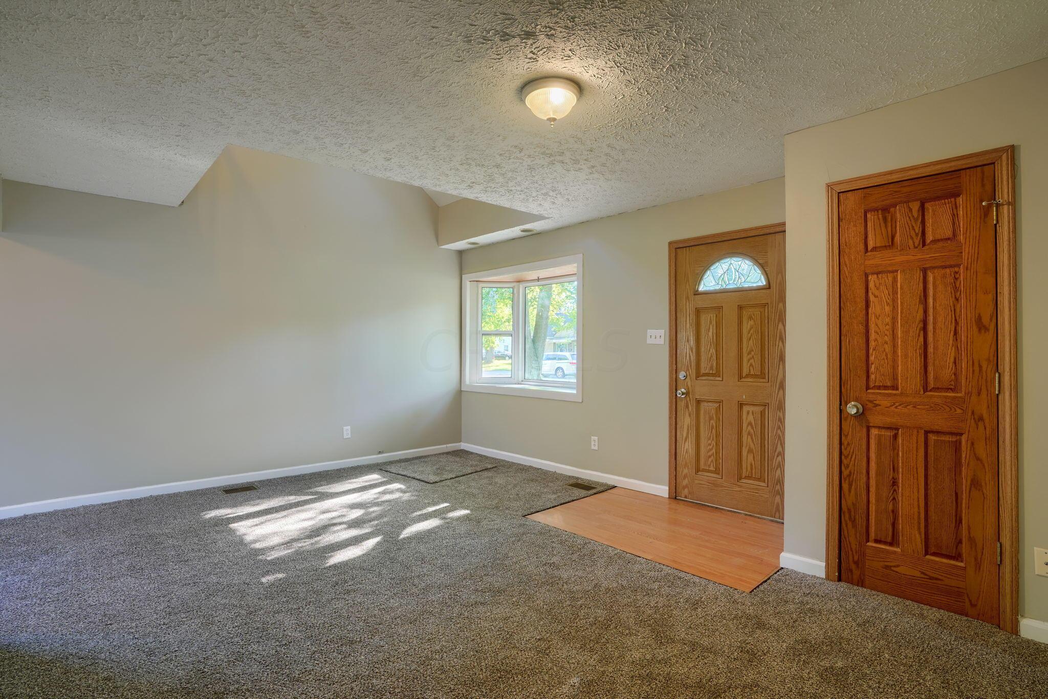 969 Bucknell Road Columbus, OH 43213 - Photo 10 of 34 969 Bucknell Rd (24)