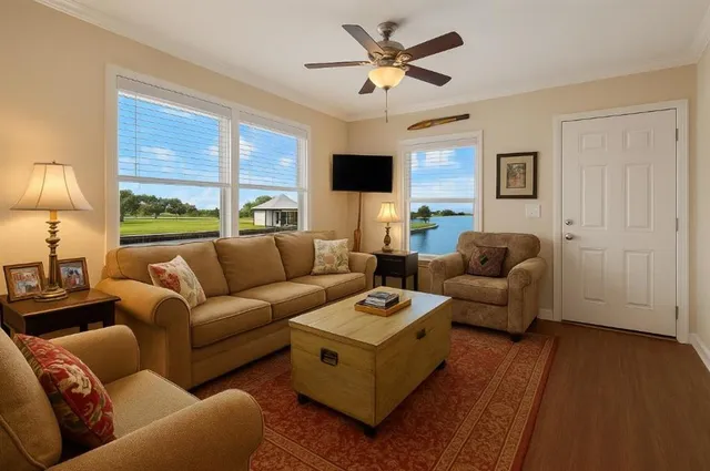 $285,000 | 461 Lake Breeze Road, Hackberry, LA 70645