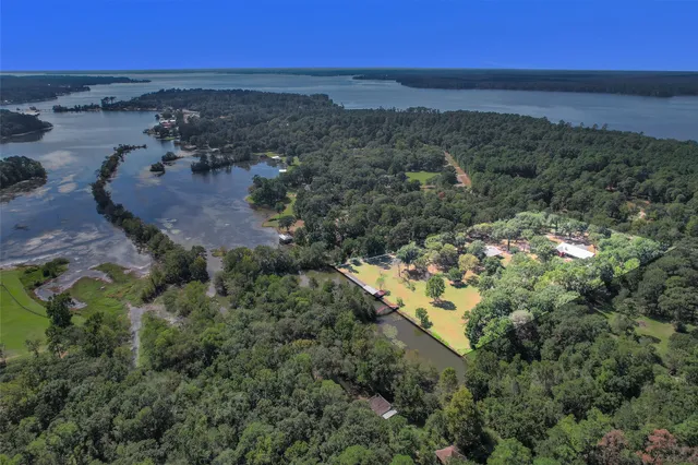 $2,800,000 | 15062-15068 Lake Paula Drive, Willis, TX 77318