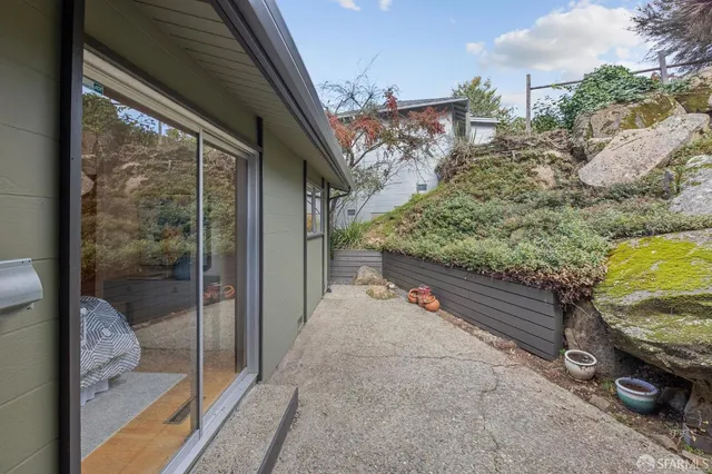 $1,100,000 | 6340 Melville Drive, Oakland, CA 94611