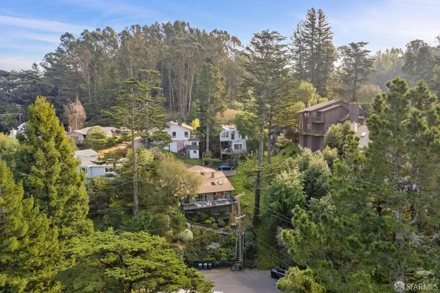 $1,100,000 | 6340 Melville Drive, Oakland, CA 94611