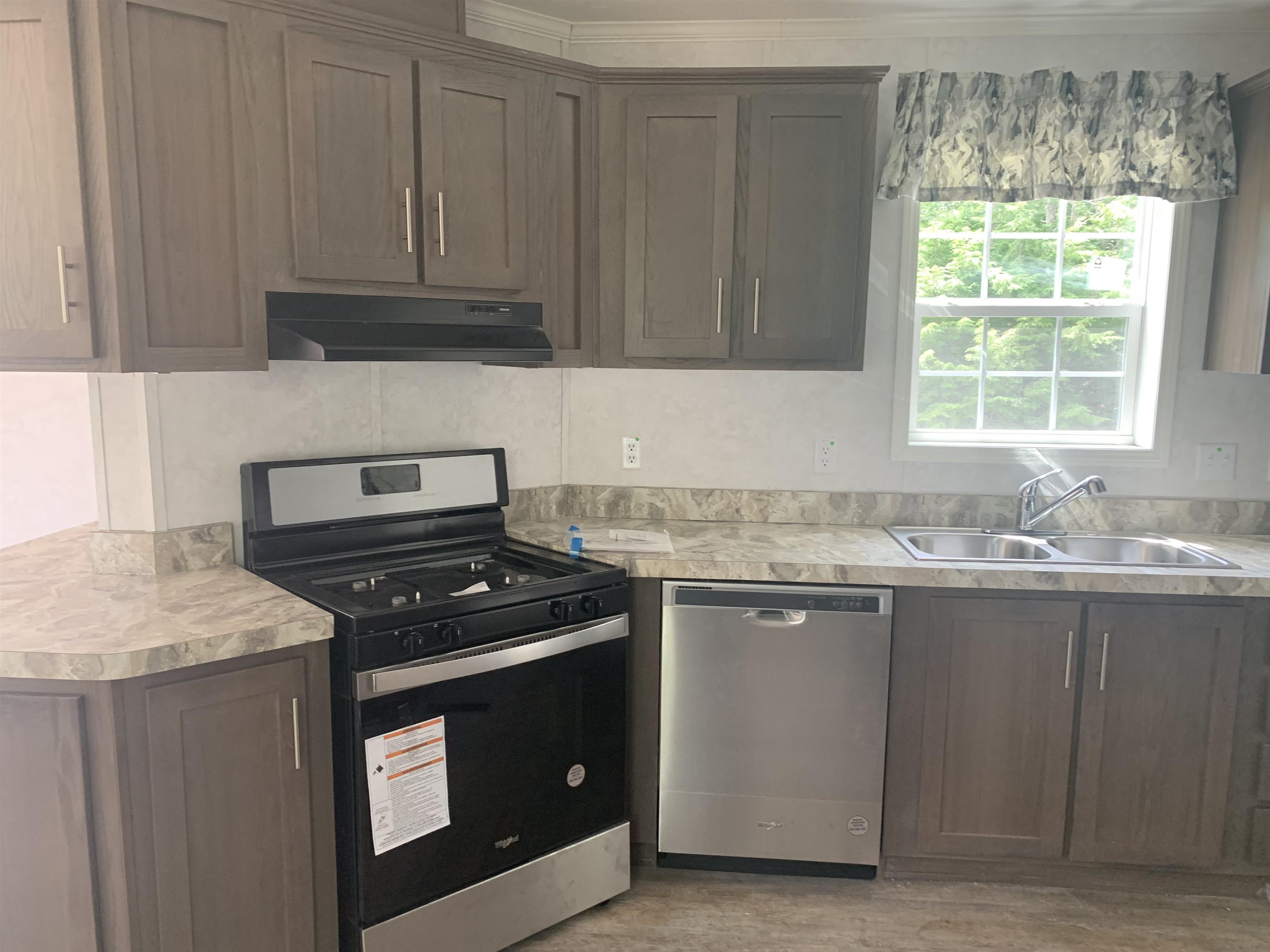 113 Pineland Park Road Milton, NH 03851 - Photo 8 of 21 Gallery Image 8