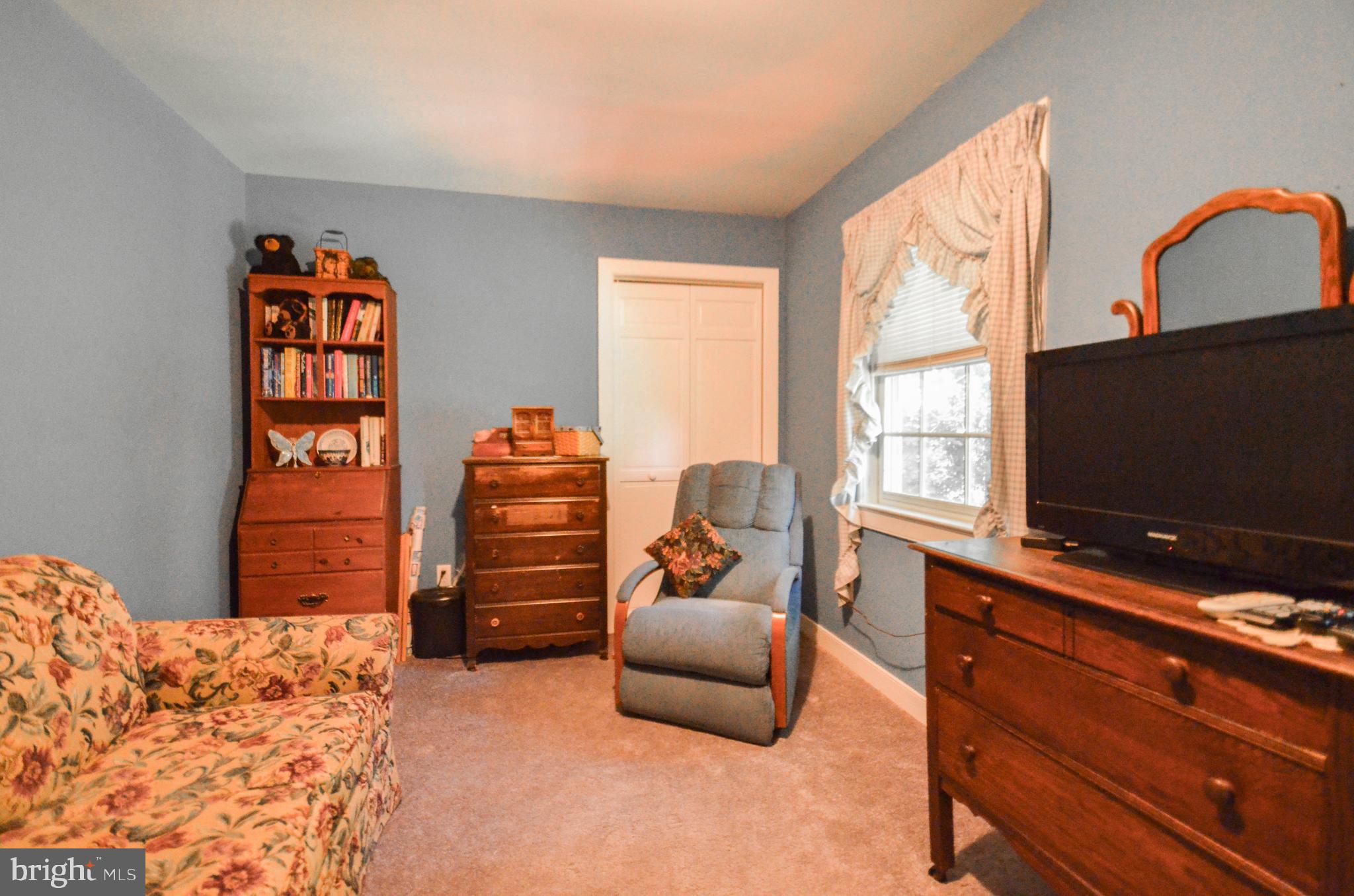 3530 Oak Ridge Drive Slatington, PA 18080 - Photo 15 of 30 Gallery Image 15