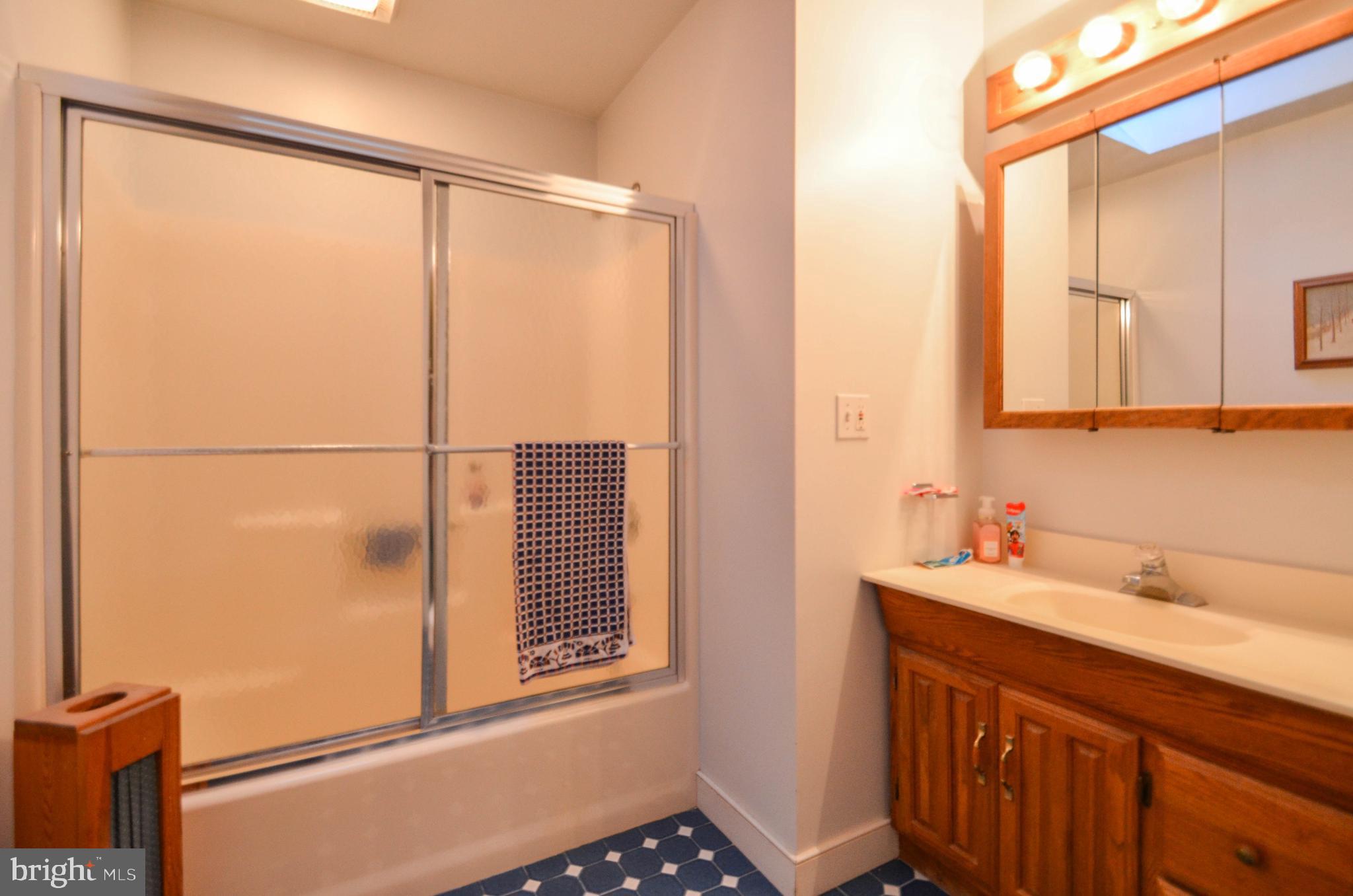 3530 Oak Ridge Drive Slatington, PA 18080 - Photo 18 of 30 Gallery Image 18