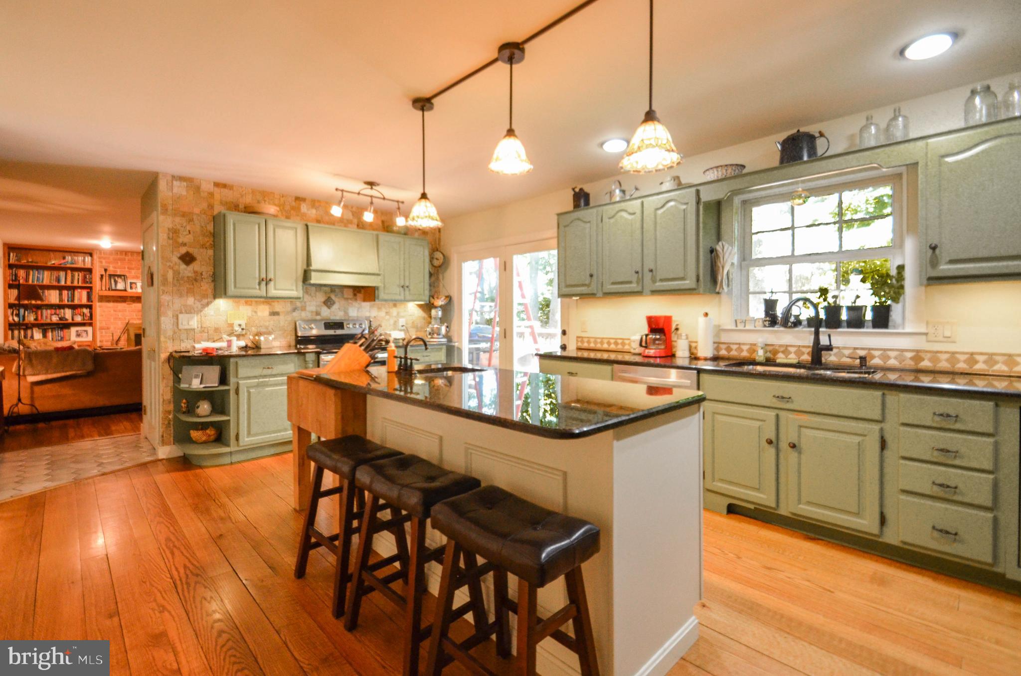 3530 Oak Ridge Drive Slatington, PA 18080 - Photo 5 of 30 Gallery Image 5
