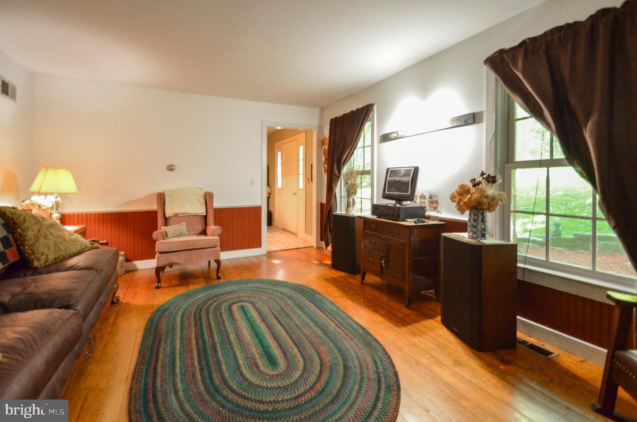 3530 Oak Ridge Drive Slatington, PA 18080 - Photo 9 of 30 Gallery Image 9