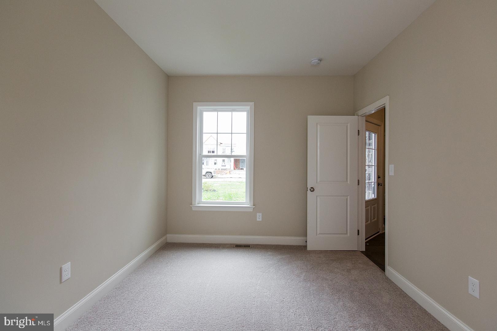 354 Pin Oak Drive, Unit 118 Lititz, PA 17543 - Photo 27 of 30 Gallery Image 27