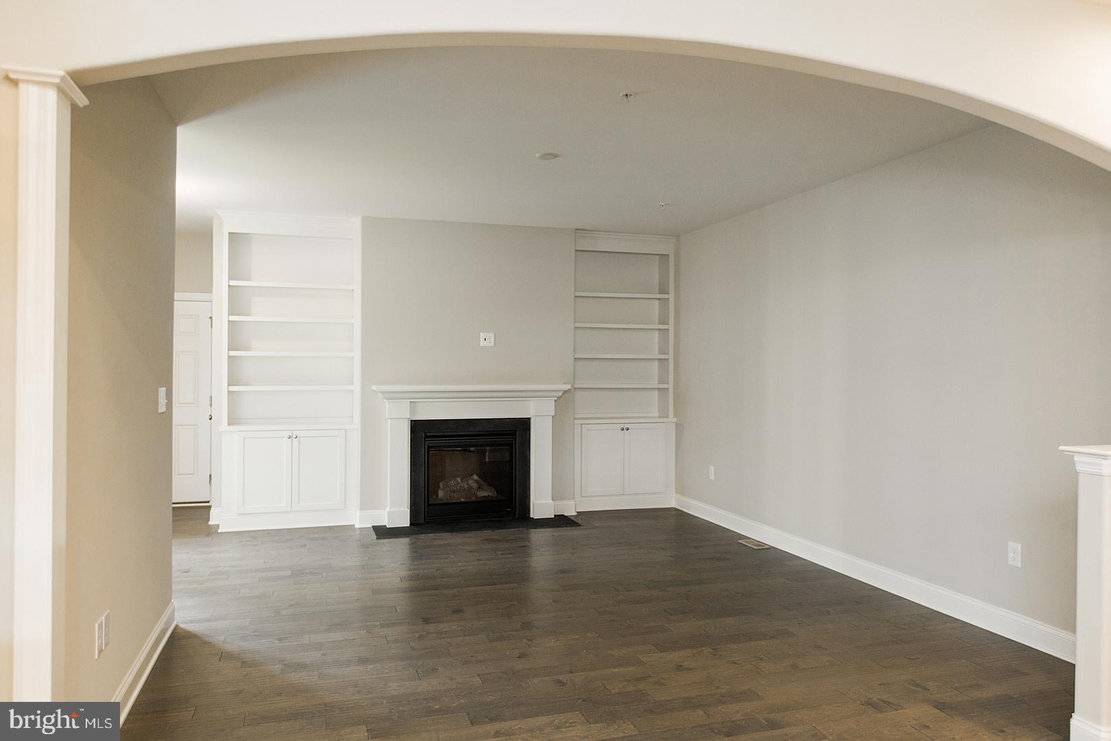 354 Pin Oak Drive, Unit 118 Lititz, PA 17543 - Photo 6 of 30 Gallery Image 6