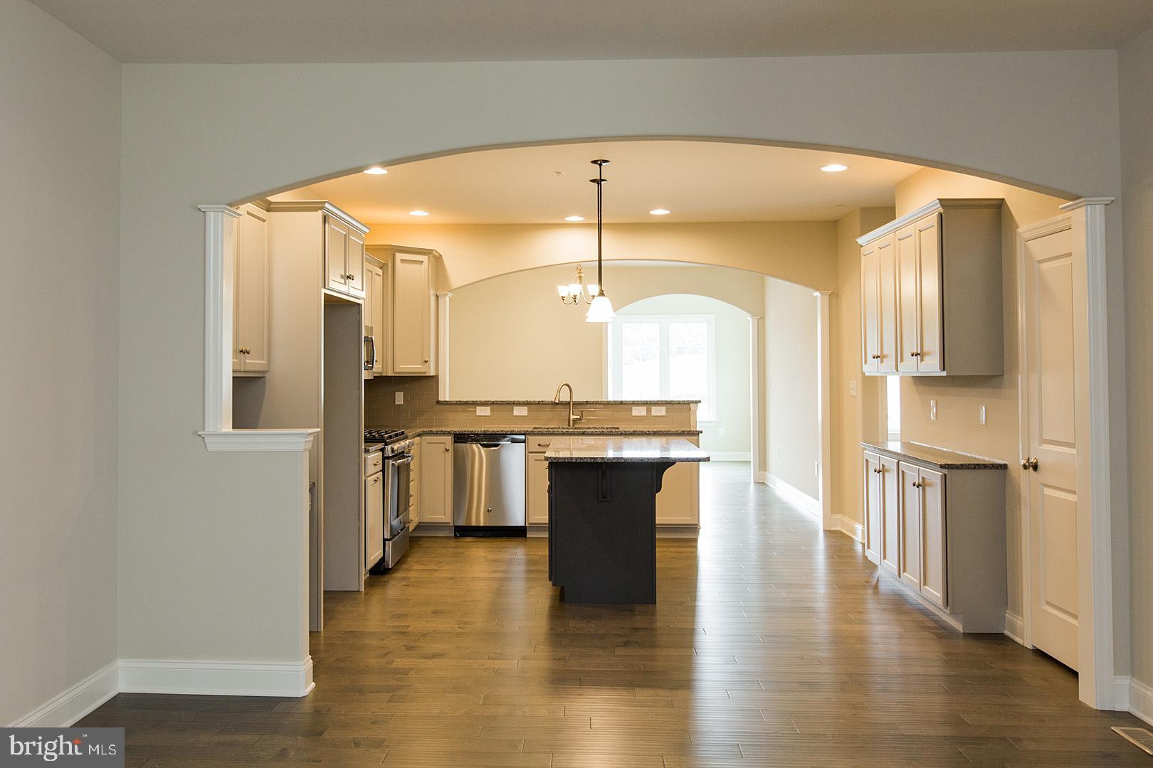 354 Pin Oak Drive, Unit 118 Lititz, PA 17543 - Photo 10 of 30 Gallery Image 10