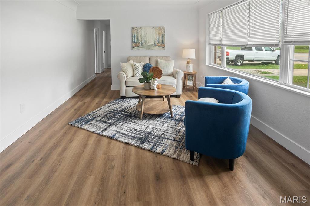 5714 Humbert Road Godfrey, IL 62035 - Photo 8 of 35 Gallery Image 8
