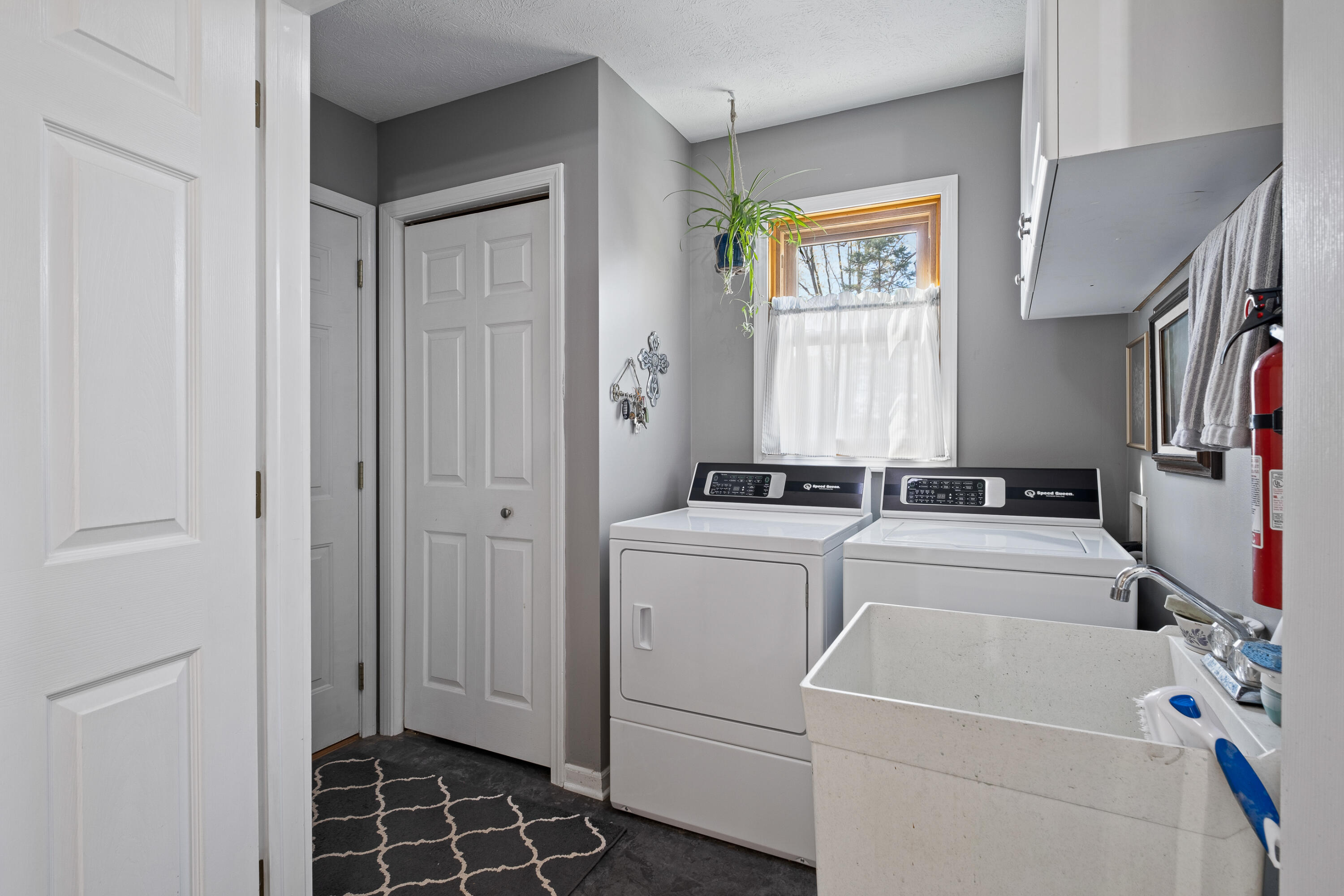 10870 Harkness Road Belding, MI 48809 - Photo 14 of 60 Photo-37