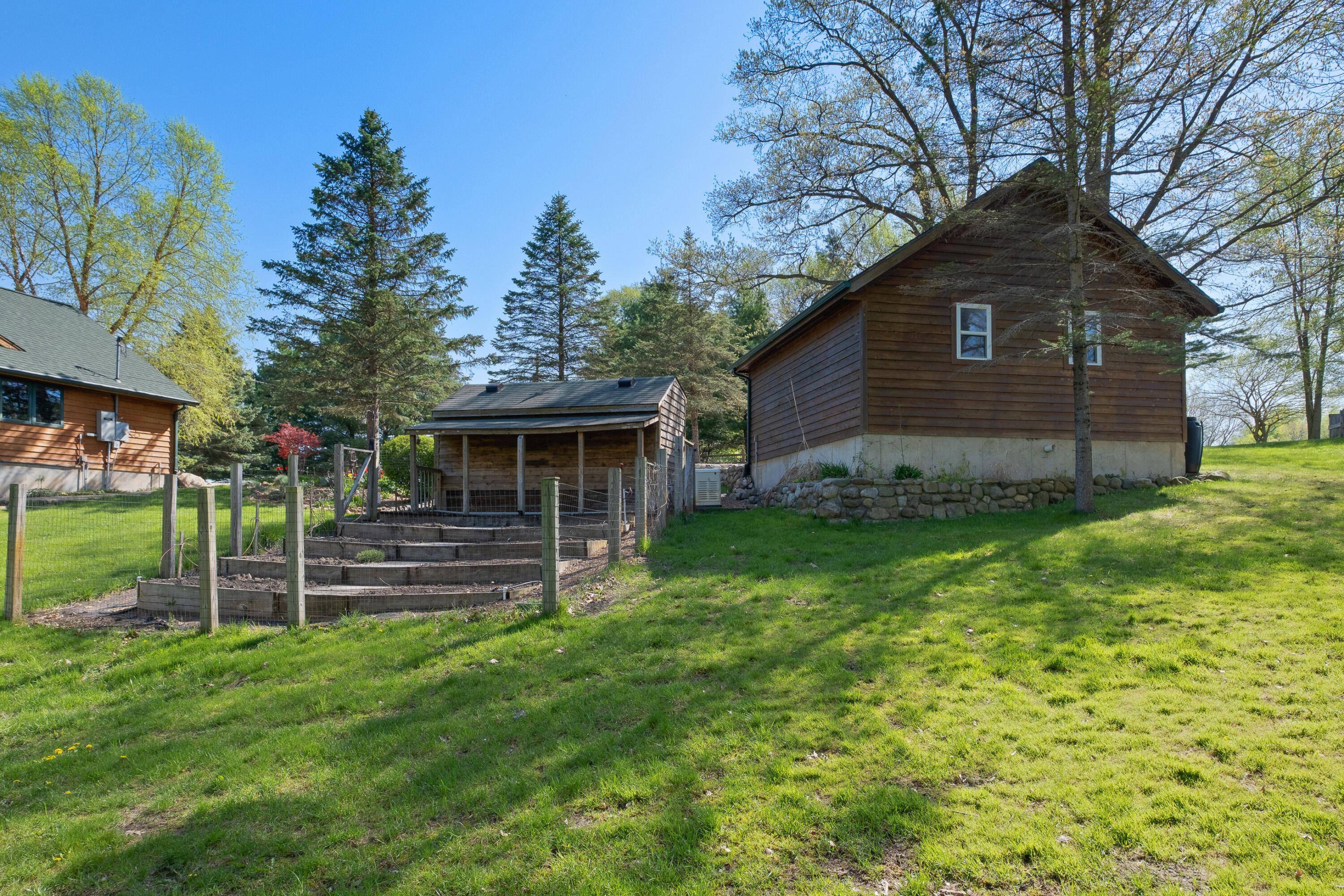 10870 Harkness Road Belding, MI 48809 - Photo 41 of 60 Photo-16