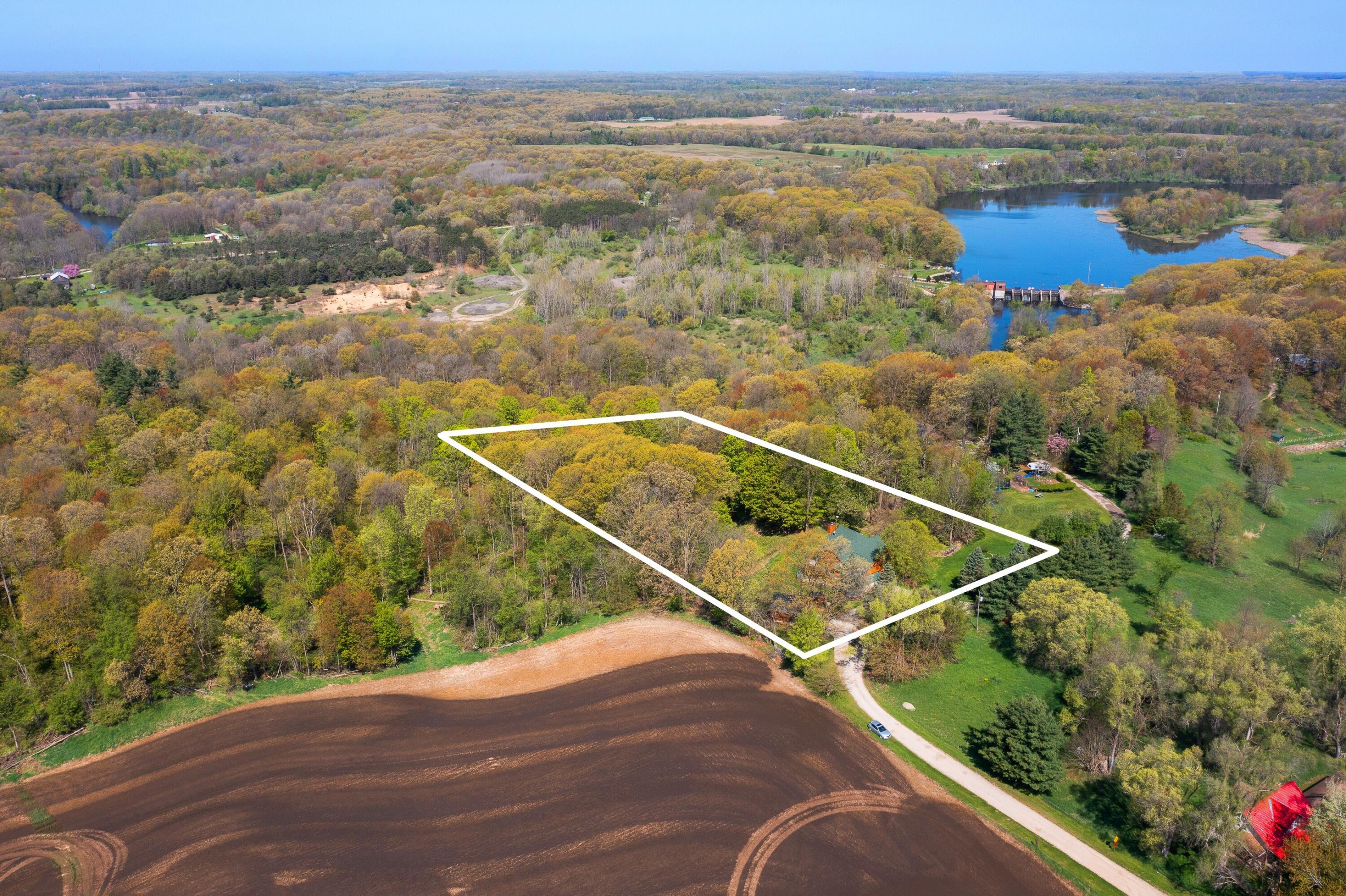 10870 Harkness Road Belding, MI 48809 - Photo 50 of 60 Photo-22-Line