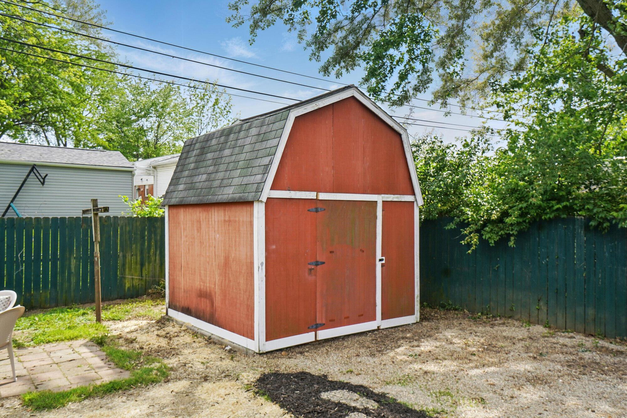273 East Alcott Road Columbus, OH 43207 - Photo 32 of 36 Shed