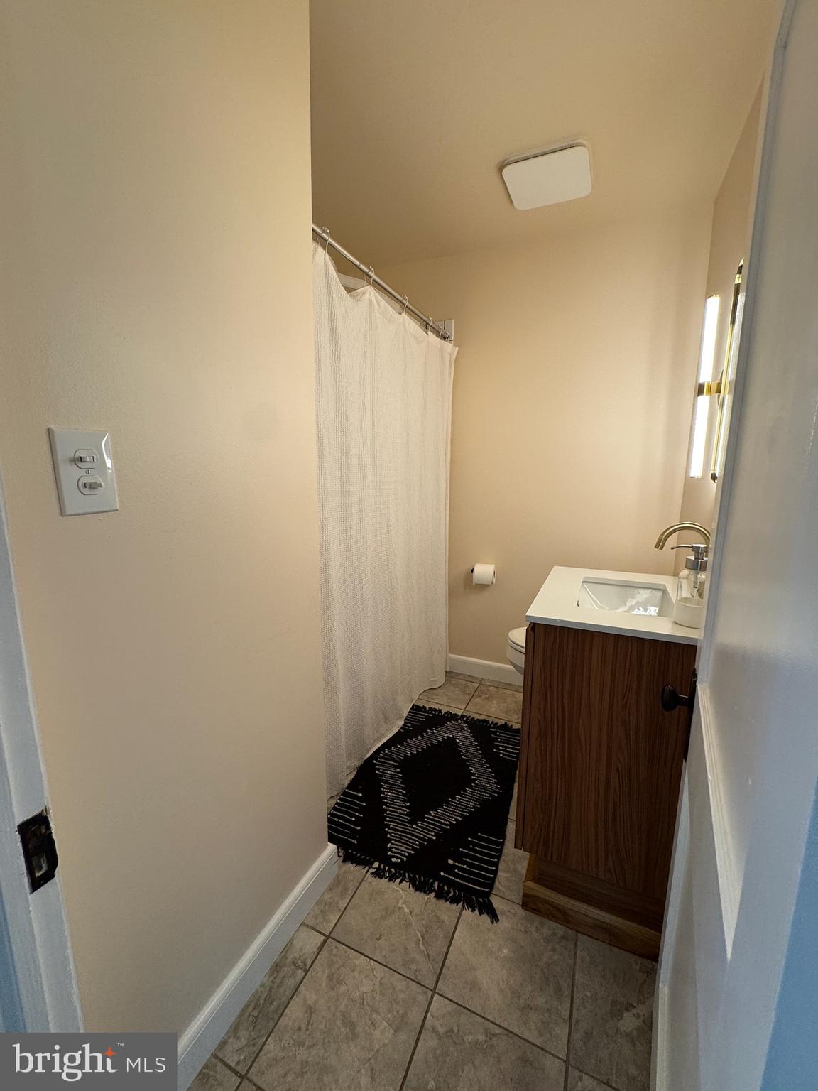 41 Ewingville Road Ewing, NJ 08638 - Photo 28 of 38 BATH