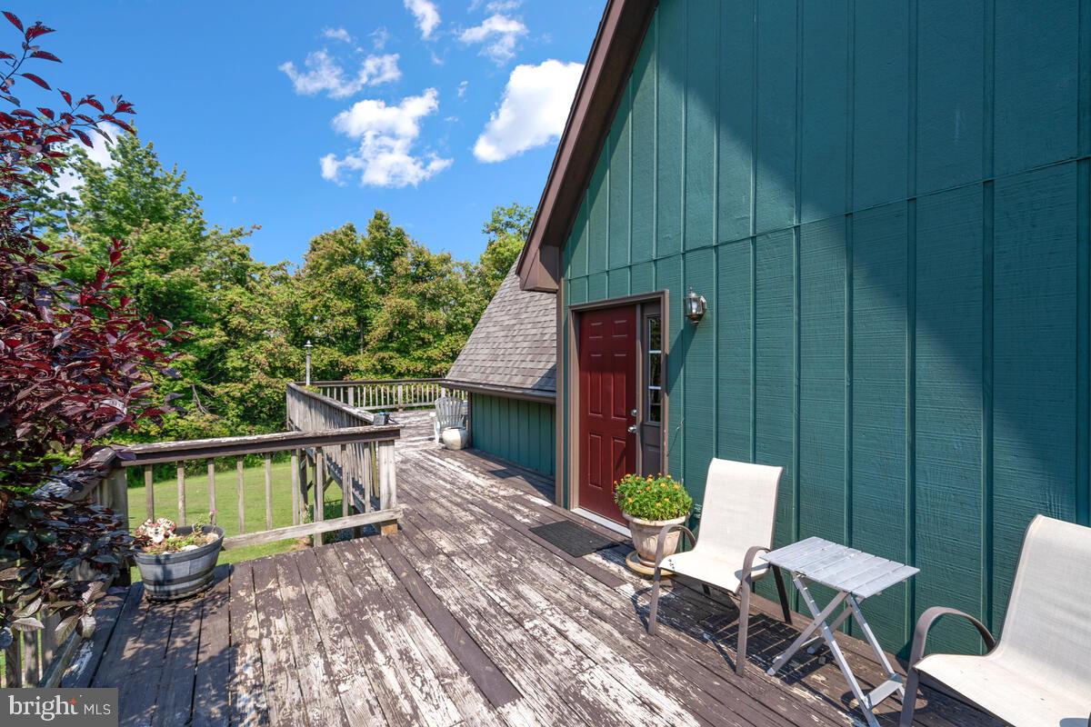 10440 Gambrill Park Road Frederick, MD 21702 - Photo 50 of 72 Deck Entry