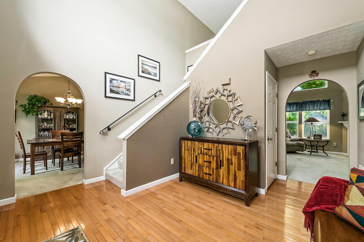 14 Ravine View Court Pataskala, OH 43062 - Photo 2 of 41 Gallery Image 2